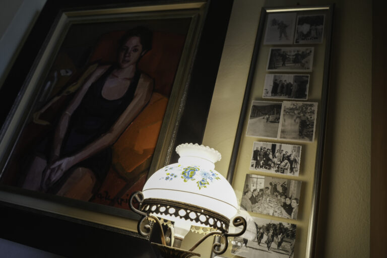 GALLERY 11